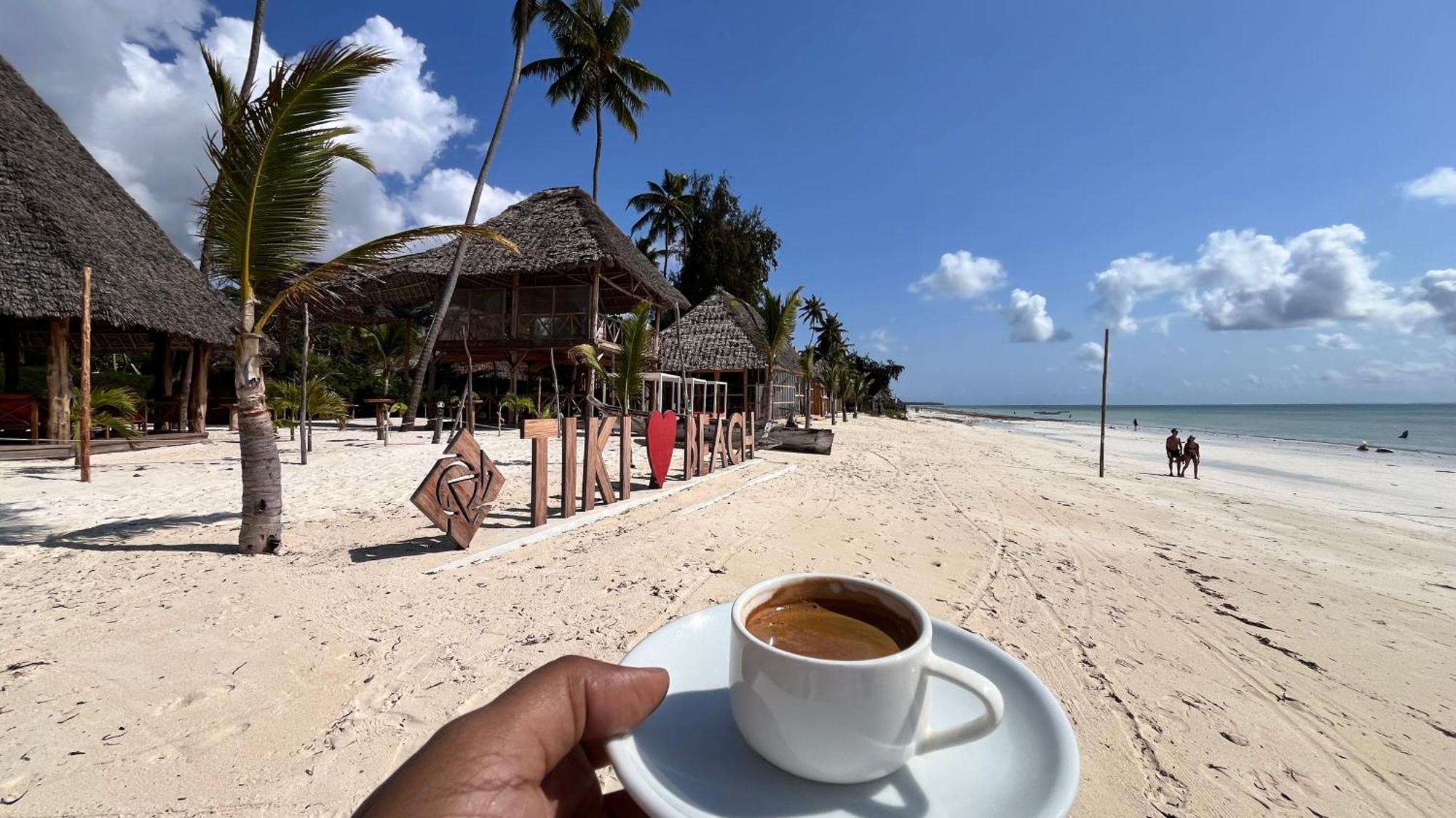 Tiki Beach Club & Resort (Adults Only) 布韦朱 外观 照片