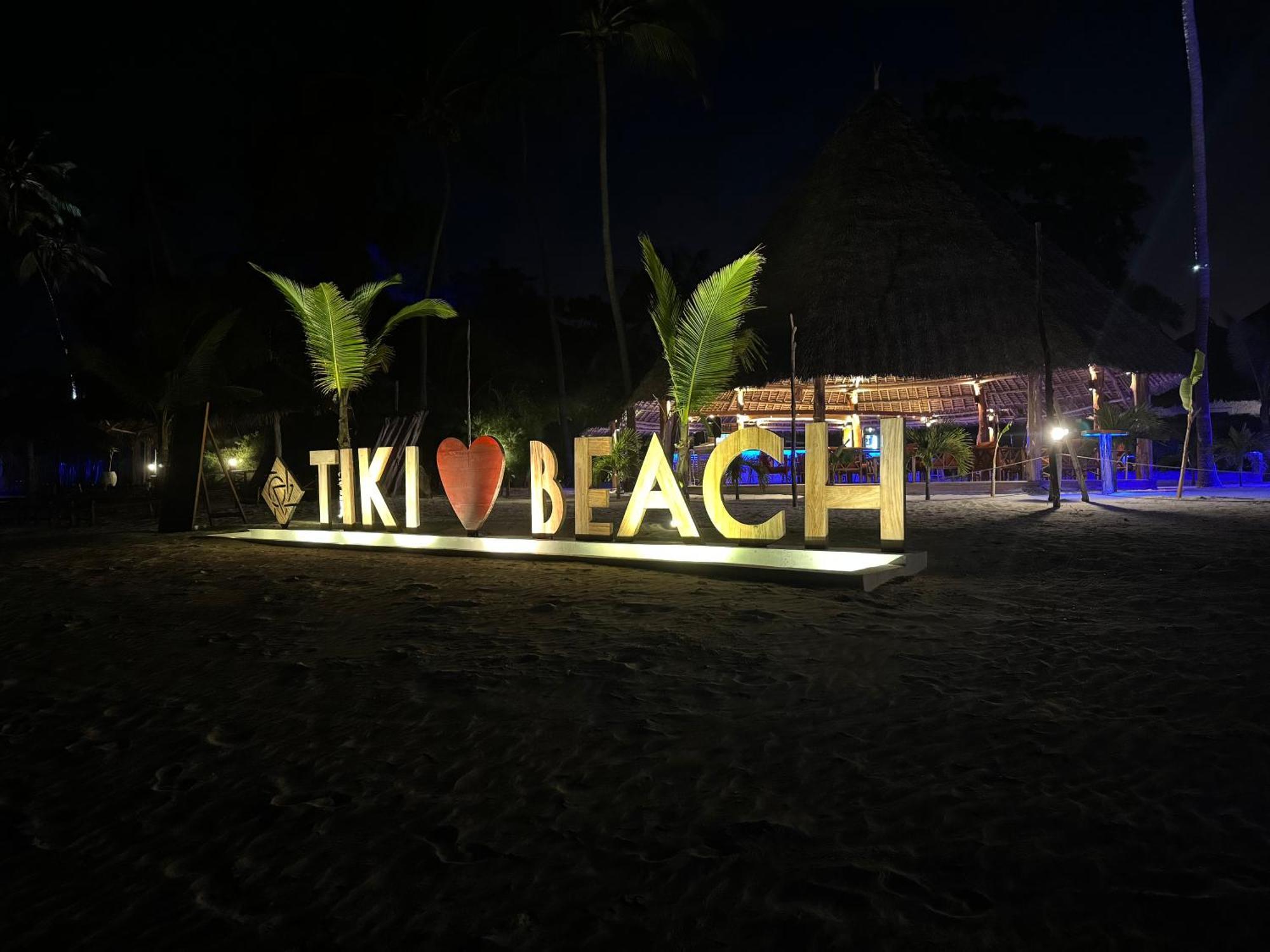 Tiki Beach Club & Resort (Adults Only) 布韦朱 外观 照片