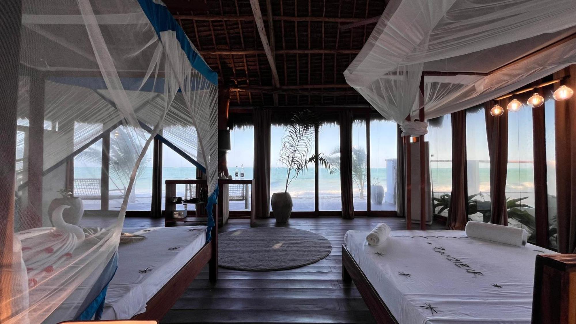 Tiki Beach Club & Resort (Adults Only) 布韦朱 外观 照片